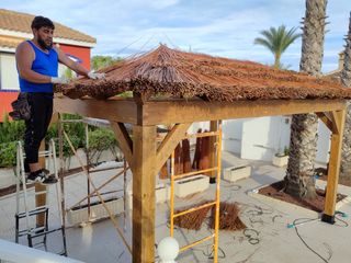 Sombrillas de carri verzo mimbre