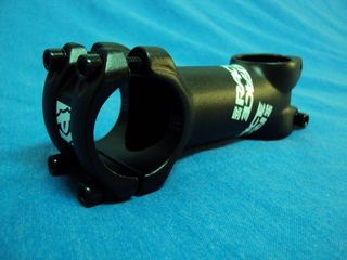 NUEVO Potencia RACEFACE RIDE XC 31.8x90mm 6°Negro