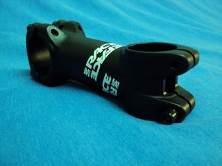 NUEVO Potencia RACEFACE RIDE XC 31.8x90mm 6°Negro