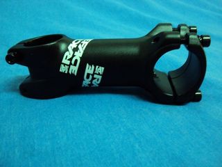 NUEVO Potencia RACEFACE RIDE XC 31.8x90mm 6°Negro