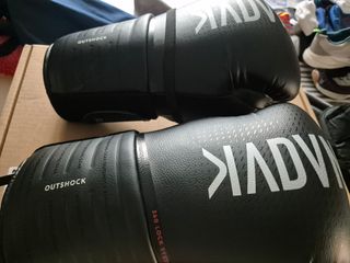 Guantes de boxeo talla 14