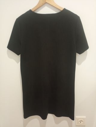 Vestido negro bolsillos Zara