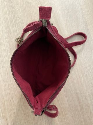 Bolso de cuero nuevo
