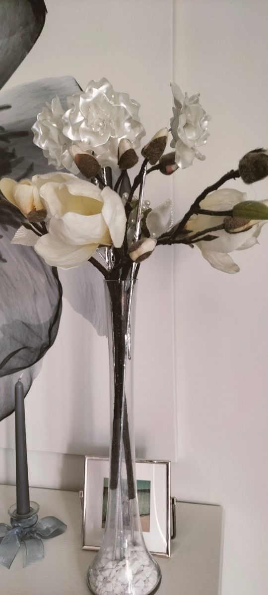 Jarrón de cristal con flores