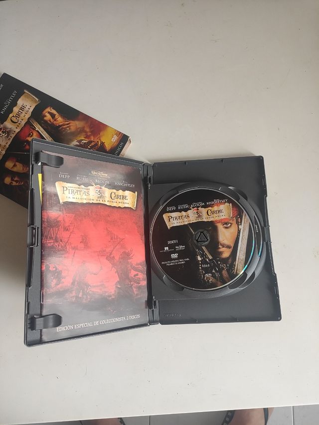 DVD Piratas del Caribe