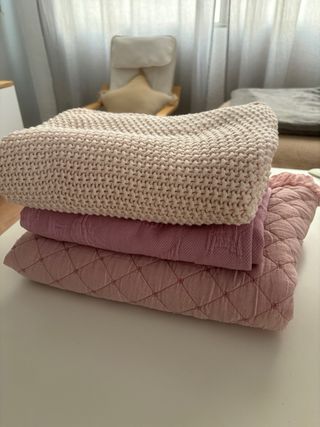 2 colcha y manta cuna zara home