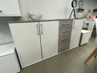 HERMOSA COMODA APARADOR 3 PUERTAS 4 CAJONES