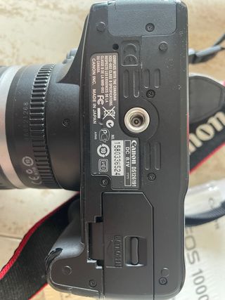 Camara reflex Canon eos 1000d
