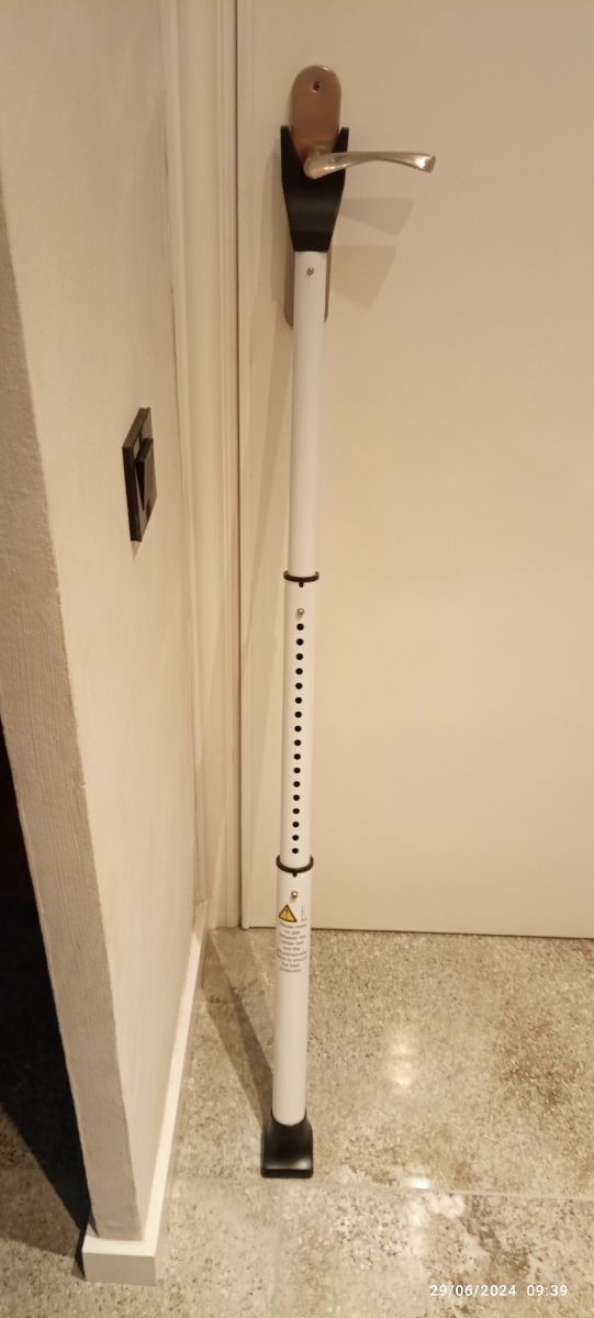 Barra de seguridad puerta