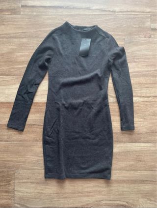Vestido mini gris oscuro Zara