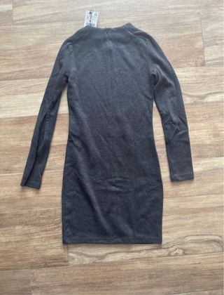 Vestido mini gris oscuro Zara