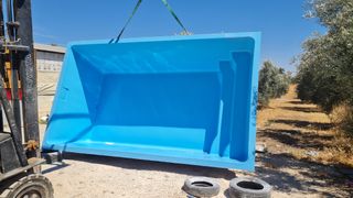 Piscina romana pro 750 x 350 fibra