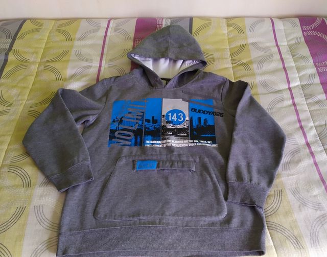 Sudadera niño. Talla 10 años.