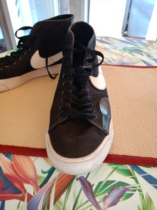 Nike Blazers negras