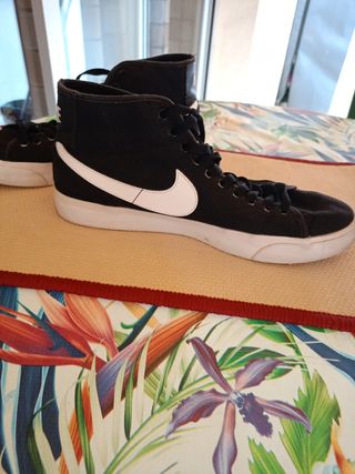 Nike Blazers negras