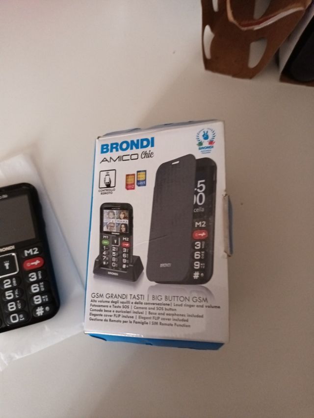 Cellulare brondi nero 