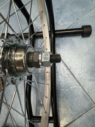Rueda de bici trasera 26”