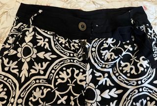 Pantalon Desigual negro y blanco