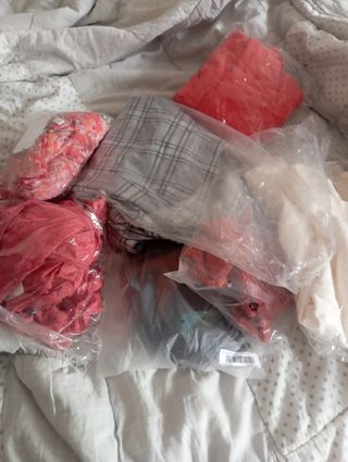 SET DI VESTITI NUOVI DI MANGO Y SHEIN