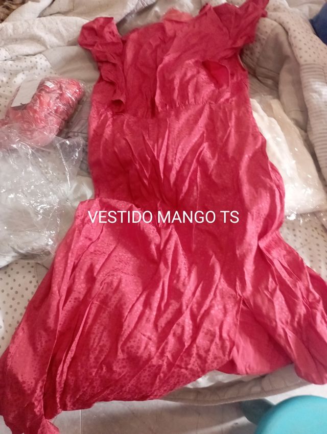 SET DI VESTITI NUOVI DI MANGO Y SHEIN