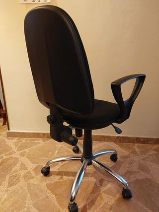 Silla giratoria de escritorio