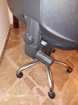 Silla giratoria de escritorio