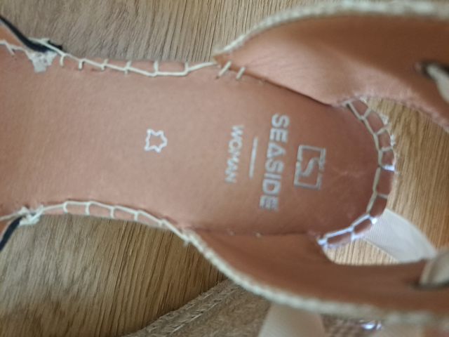 Sandálias de cunha Seaside