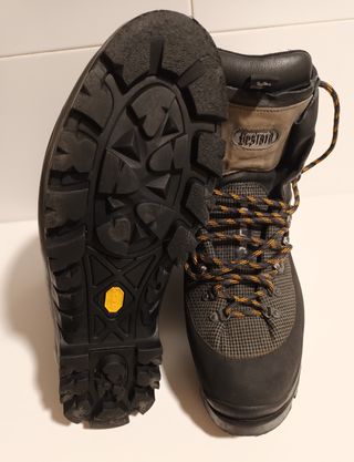 Botas de alta montaña Bestard