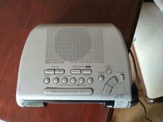 Radio despertador digital