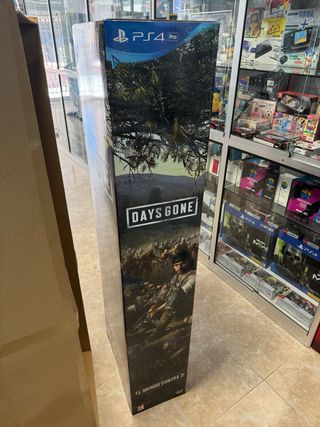 EXPOSITOR DAYS GONE PS4 pro STAND OFICIAL nuevo