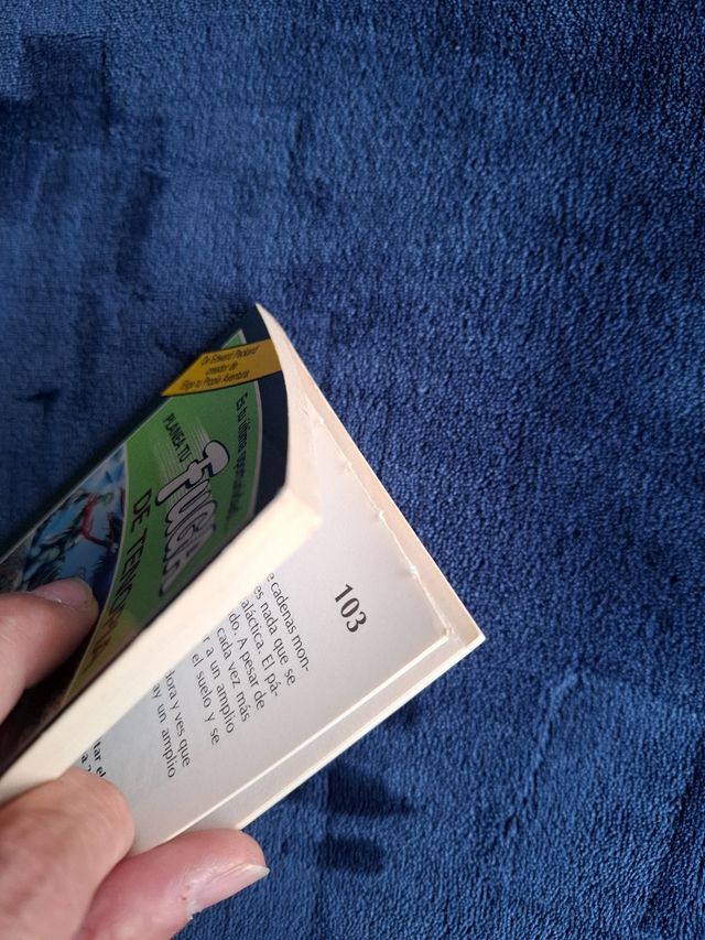 MC Planea tu fuga de Tenopia Vol. 2 y 3