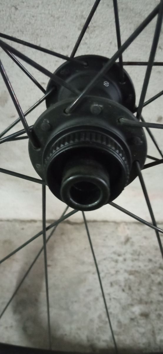 LLANTA/RUEDA BONTRAGER PARADIGMA