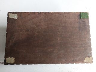 Baul cajón de madera tallada años 70