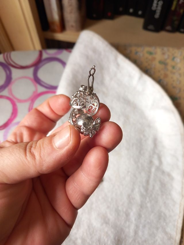 Collana chiama angeli