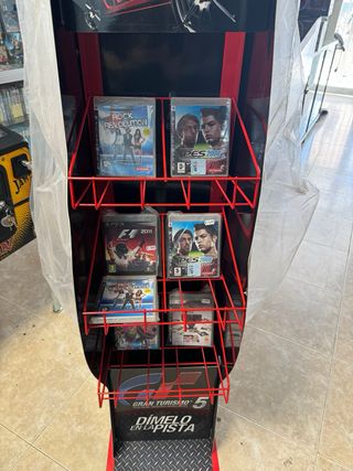 EXPOSITOR GRAN TURISMO 5 PS3 STAND OFICIAL