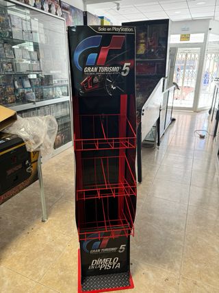 EXPOSITOR GRAN TURISMO 5 PS3 STAND OFICIAL