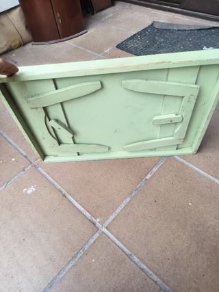 Mesa de cama madera antigua vintage