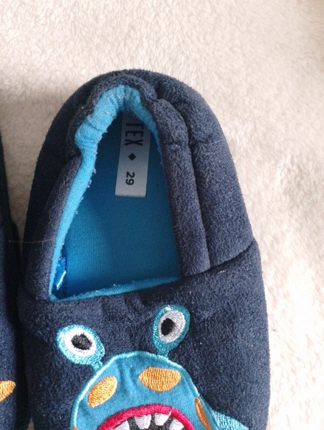 Zapatillas niño.N.29Nuevas