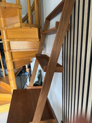 Estanteria escalera ECI