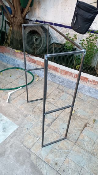 Soldador y carpintería metalica