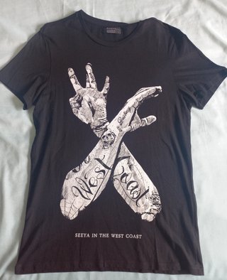 Camiseta Bershka