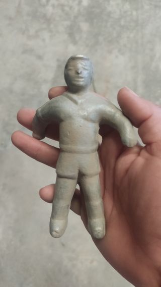 Jugador de futbolín sin pintar