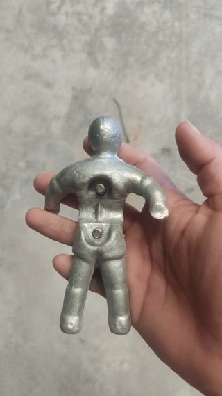 Jugador de futbolín sin pintar