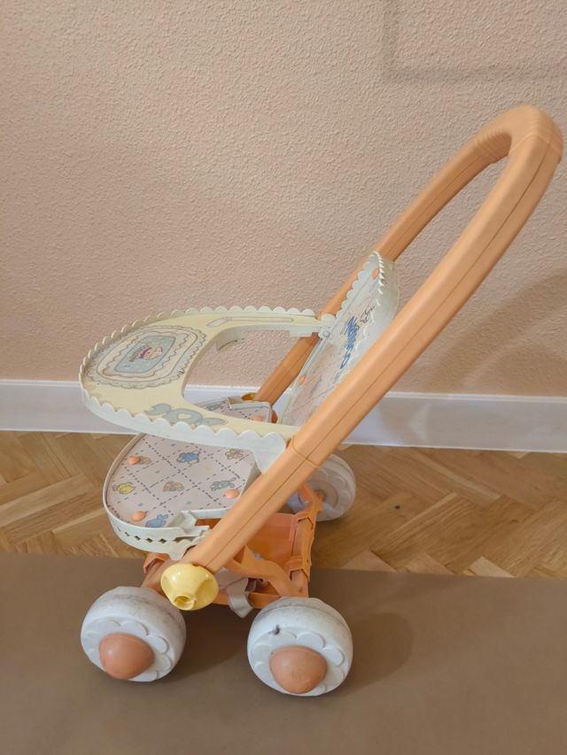 Nenuco carro camarera comiditas años 1990 vintage