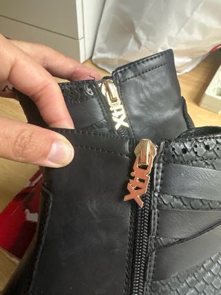 Botines Xti negros
