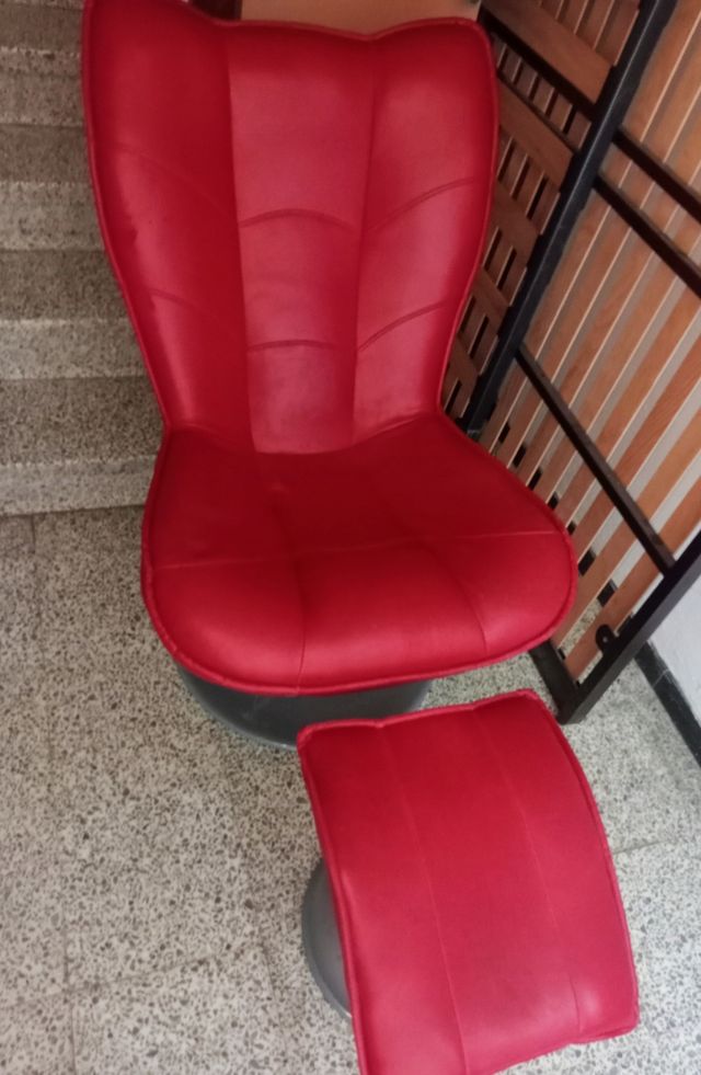 Sofá - sillón - reposapiés