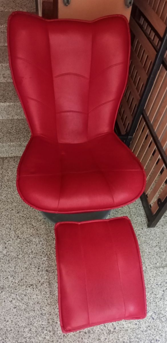 Sofá - sillón - reposapiés