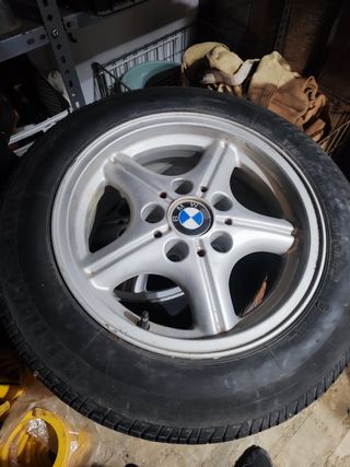 BMW e28 89