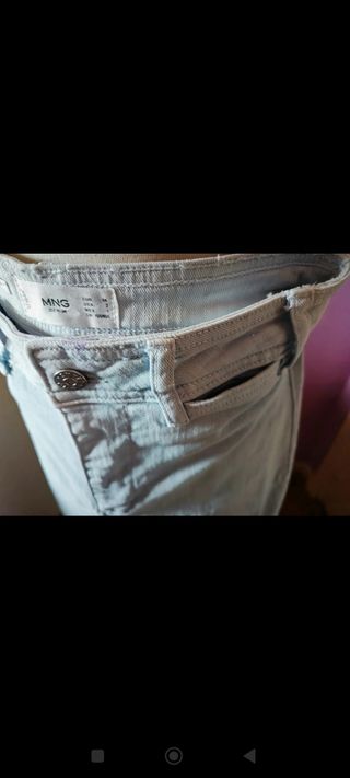Pantalon ancho claro 10 euros S Mango
