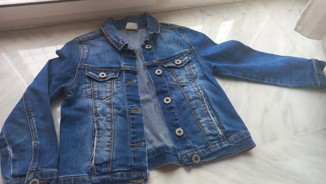 Cazadora vaquera infantil de Zara 7 años